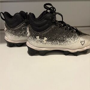 Under Armour Kids Black and White Sneakers